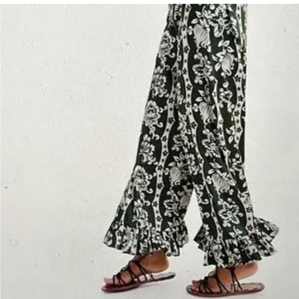 Zara floral ruffle pants wide leg - Picture 2 of 6